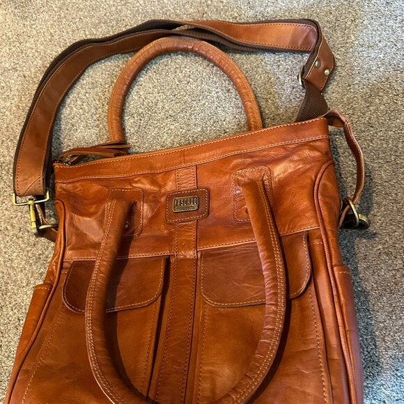 Pascado Leather Shoulder Bag, size 14" x14" - Picture 5 of 9